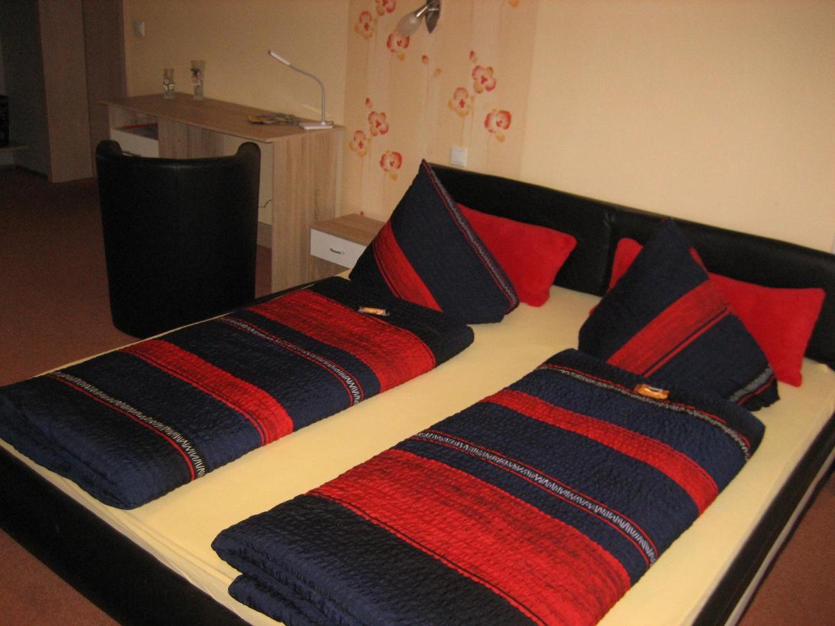 Hotel Schusters Lindenhof à Bautzen Extérieur photo